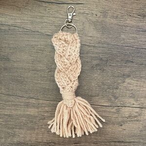 Handcrafted•Beige•crocheted•Keychain